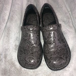 Super comfortable shoes